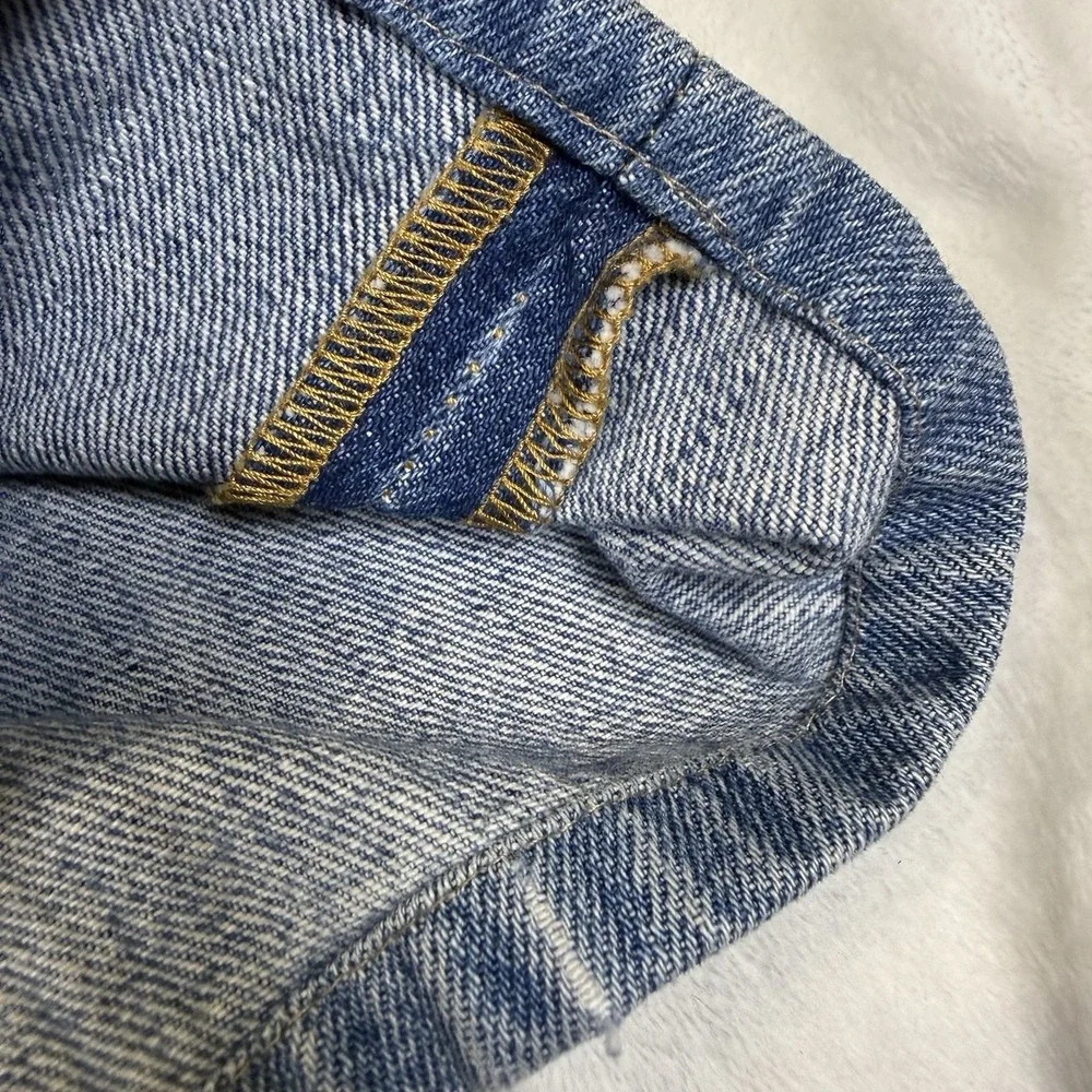 Vintage Levi’s 501 Jeans W40 L30 Light Wash Altered Cropped Wide Leg 00501-0193
